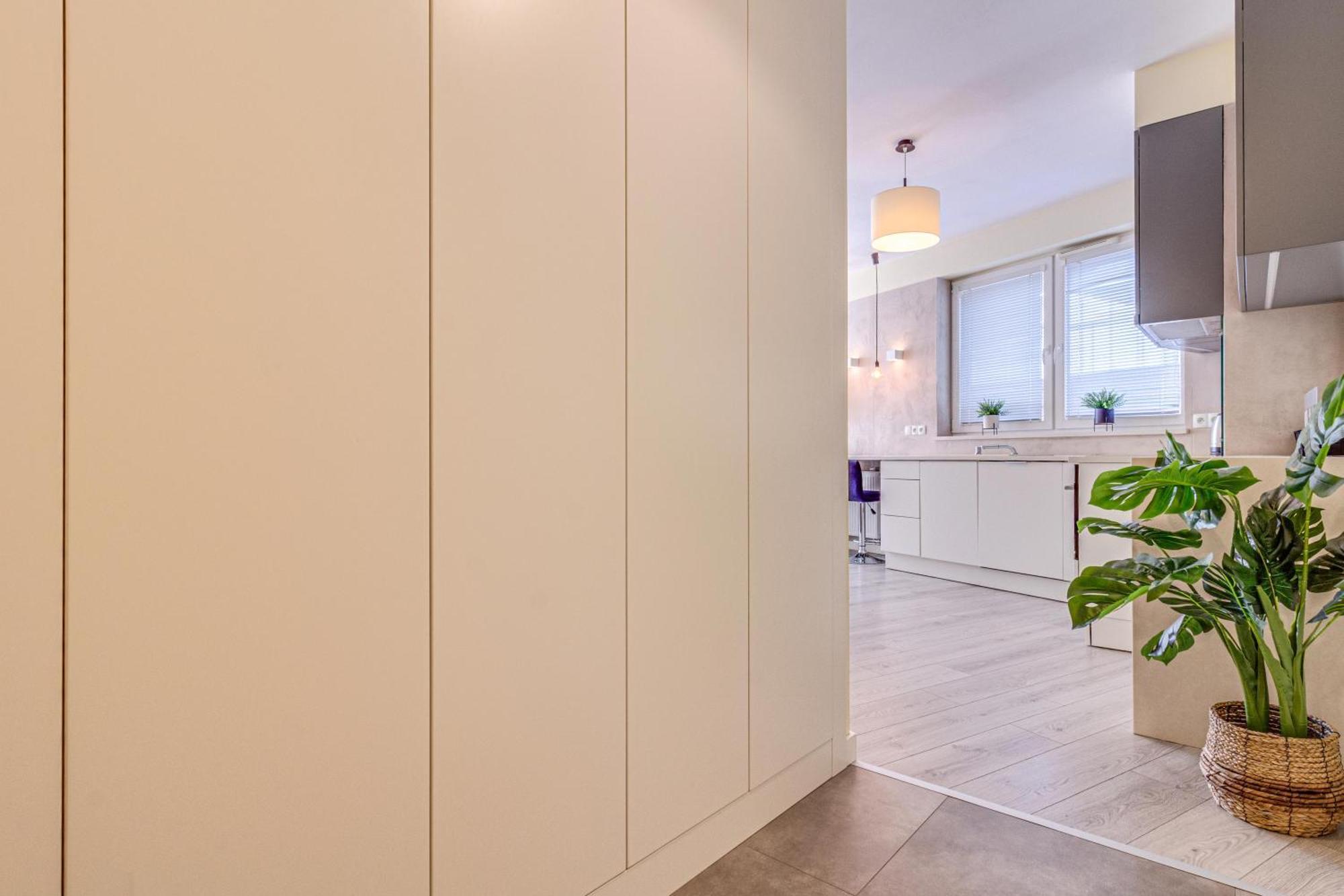 Rentplanet - Apartament Wszystkich Swietych Breslávia Exterior foto