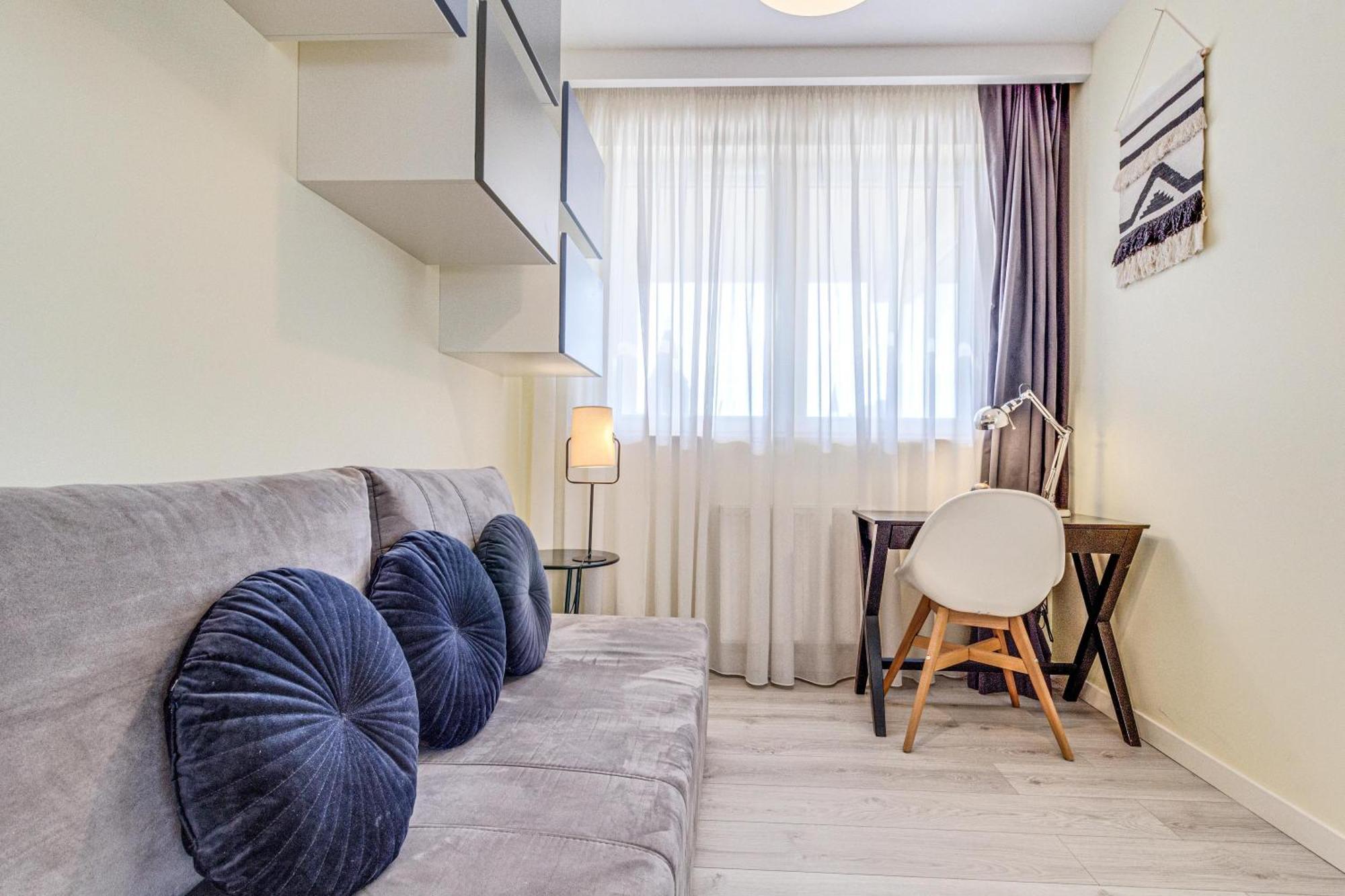 Rentplanet - Apartament Wszystkich Swietych Breslávia Exterior foto